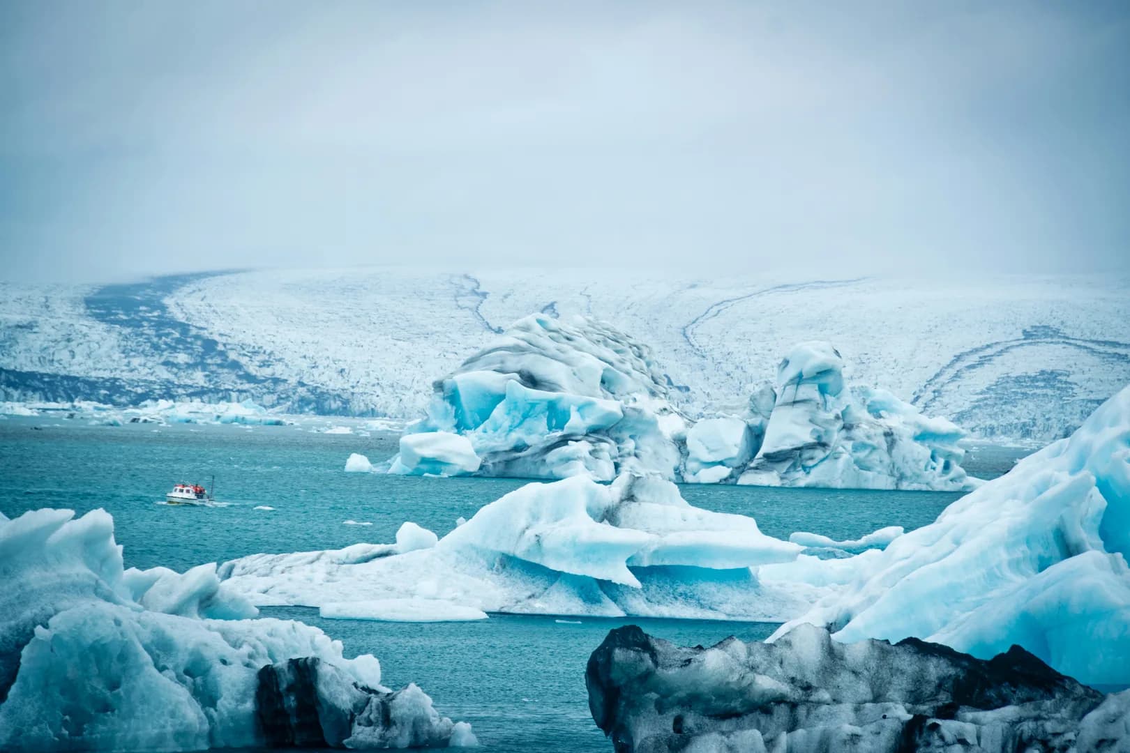 Iceland - Iceland – Fire, Ice & Black Sand