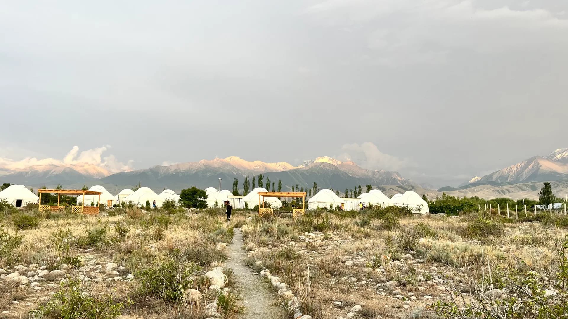 Kazakhstan & Kyrgyzstan: Canyons, Lakes and Nomadic Life thumbnail 4